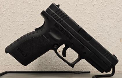 Springfield Armory XD-9 9mm Full-Size Pistol, 4" Barrel, Polymer Frame, Serial HD909164