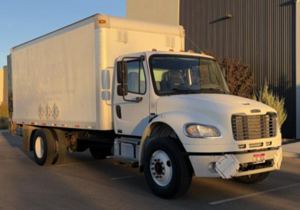 2006 FREIGHTLINER M2 106 - LOCAL FLEET!