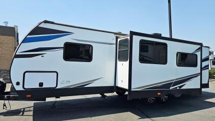 2021 Cruiser Shadow Cruiser 277BHS Travel Trailer- BUNKHOUSE + OUTDOOR KITCHEN + KING BED