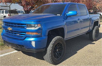 2018 CHEVROLET SILVERADO 1500 - 90K MILES - 4X4!