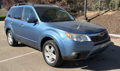 2010 SUBARU FORESTER - REAR TINTED WINDOWS!