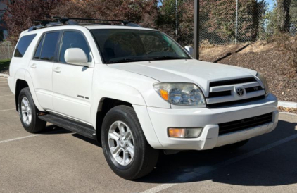 2005 TOYOTA 4RUNNER - POWER GLASS SUNROOF!