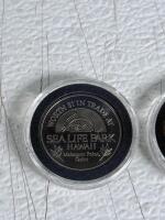 Sea Life Park Hawaii $1 & $5 Trade Tokens, Makapuu Point Oahu, With Protective Capsules - 2