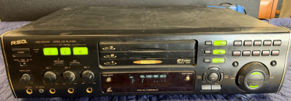 RSQ MV333 3-Disc Karaoke Video CD Player, 3 Mic Inputs, NTSC/PAL, No Power Cord Available, Key Control, 115-240V ** Powers On**
