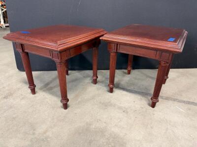 Pair of Traditional Wooden End Tables, Fluted Legs, 20"x18"x18.5", M6206, Reddish Brown Finish, Drawer