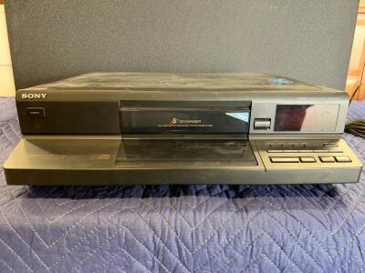 Sony CDP-CE105 5-Disc CD Changer, Hybrid D/A Converter, RCA Out, 1996, Tested Power-On