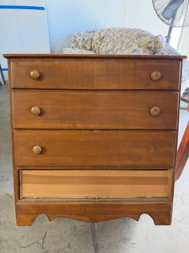 Ethan Allen 4-Drawer Wooden Chest of Drawers, Solid Wood, 35.5 x17 x36 ...