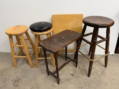 Set of 3 Assorted Bar Stools: Wood & Padded Seat, Spindle & Bench Styles, 29" Bar Height and a approximately 21&rdquo; x 11.5&rdquo; x 22.5&rdquo; Magazine table