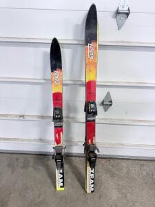 Elan Team Junior Alpine Skis 120-130cm with Marker Bindings, Slovenia