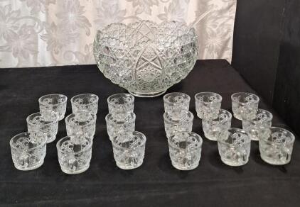 (1) Vintage 20-Piece Pressed Glass Punch Bowl Set