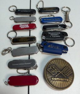 1976 Indiana Metal Craft Corvette Belt Buckle, Brass, 3" x 2", GA24 & 12 Vintage Keychain Knives