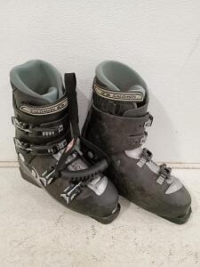 Salomon Performa 4.5 Alpine Ski Boots, Size 30.0 Mondo (US 12.5), 4 Micro-Adjustable Buckles