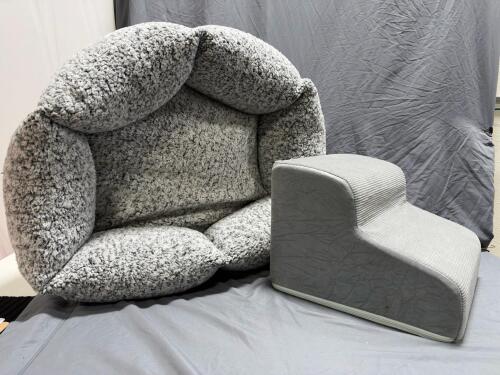 Pet Bed & Steps Set, Light Grey, Removable Covers, Non-Slip Base