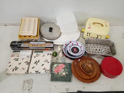 Large Mixed Kitchenware Lot: NorthCrest Tablecloths, Betty Boop Plates, Rolling Pin, Vintage Tins