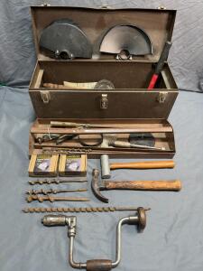 Vintage Kennedy Toolbox, Veritas Tenon Cutters, Auger Bits, Hand Brace, Hammers, Wood Tools