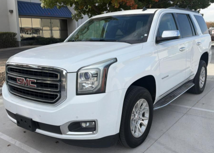 2015 GMC YUKON SLE - 4X4-THIRD ROW SEATING!