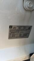 2015 GMC YUKON SLE - 4X4-THIRD ROW SEATING! - 29