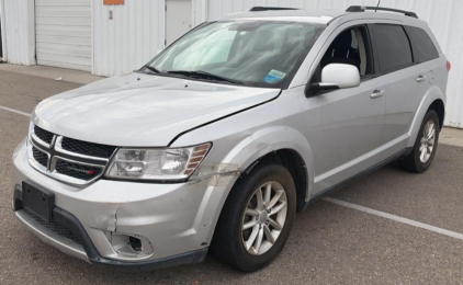 2014 DODGE JOURNEY - AWD!