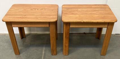 (2)Solid Oak End Table Pair, 24"x24"x20", Traditional Rounded Edge, No Drawer, Light Finish