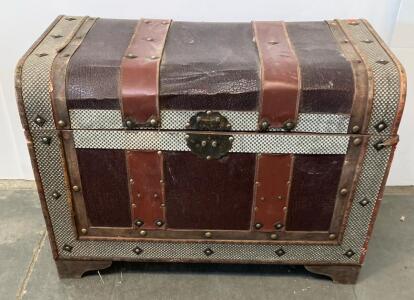 Antique Flat-Top Steamer Trunk, Wood & Leather, Metal Trim, 34"x20"x24", Early 1900s Style