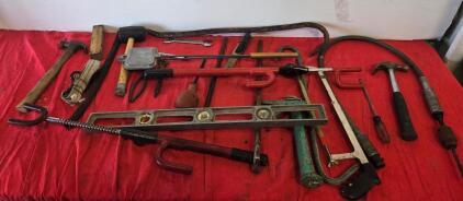Craftsman & The Club Mixed Hand Tools Lot &ndash; 16 Pieces