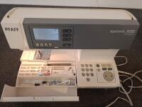 Pfaff Tiptronic 2030 Computerized Sewing Machine w/ LCD, Case, Foot Pedal & Accessories ( powered on) - 3