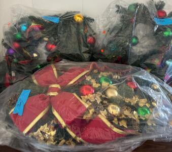Christmas Holiday Lot