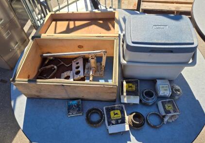 John Deere & Federal Mogul Bearing & Seal Parts With Miscellaneous Tools