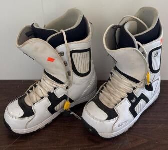 Burton Freestyle Men's Snowboard Boots - Size 14 US, Traditional Lace, White/Black