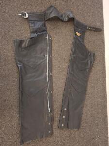 Harley-Davidson Women's Large Black Leather Motorcycle Chaps with Adjustable Fit