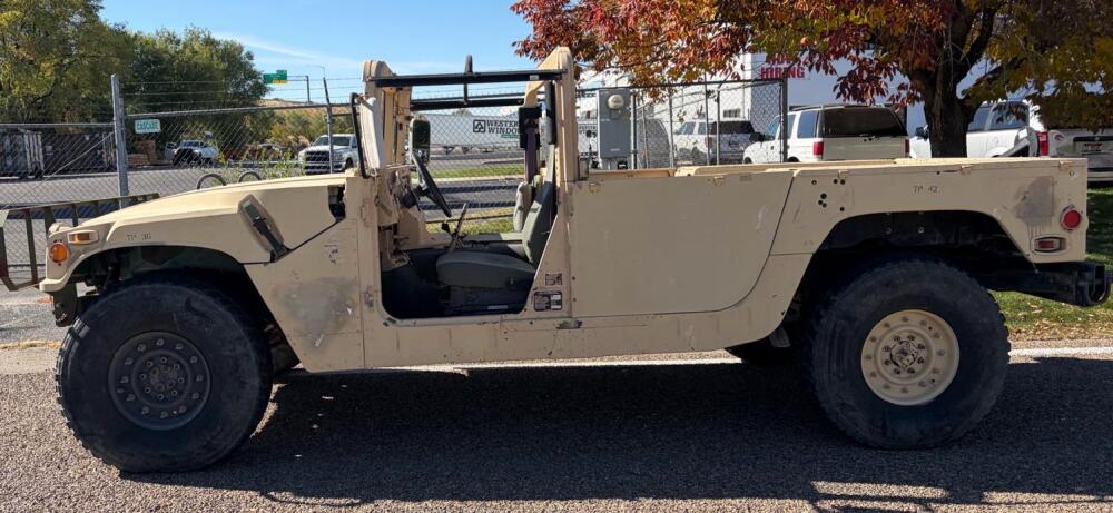 2006 AM GENERAL HUMVEE