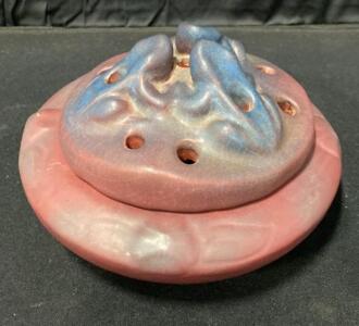Van Briggle Pottery Flower Frog & Bowl Set, Circa 1920s&ndash;1930s, Mottled Blue and Rose-Mauve Glaze