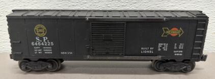 Lionel 6464-225 Southern Pacific "Overnight" Boxcar, O Gauge, 10 1/4" Length