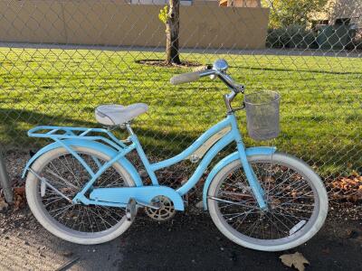 Huffy Nel Lusso 26" Women's Cruiser Bicycle, Single Speed, Light Blue, Front Basket, Rear Rack