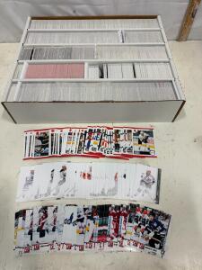 Large Mixed Lot 2010-11 Donruss NHL Hockey Cards, Stars Included, Approx 800-1200 w/ Storage Box