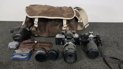Vintage Nikon & Olympus Cameras W/ Extra