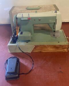 Sewmor Vintage Electric Zigzag Sewing Machine w/ Pedal & Case, Green, c. 1950s
