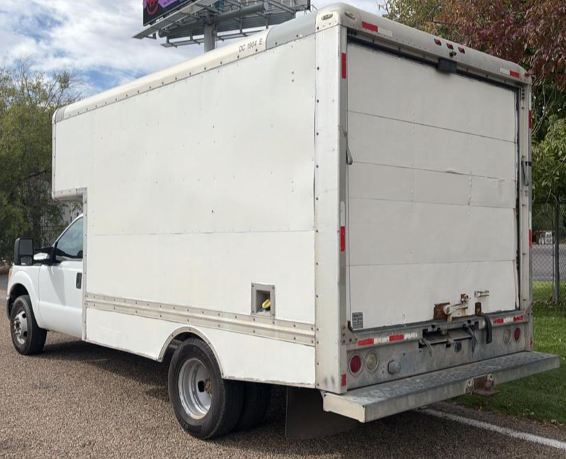 2016 FORD F-350 - 125K MILES