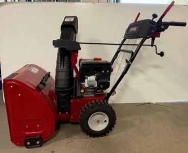 Craftsman 24" 2-Stage Snow Blower, Model 247.881731, 208cc Engine, Electric Start ** Has compression **
