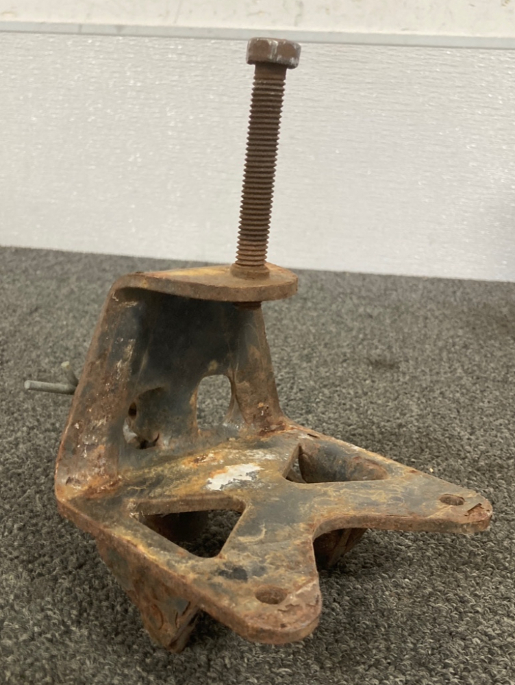 Replacement Lift Bracket