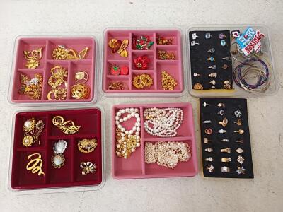 Vintage Costume Jewelry Lot, 55+ Pieces &ndash; Rings, Brooches, Faux Pearls, Bangles, Organizer Trays