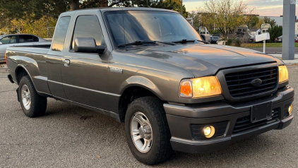 2006 FORD RANGER STX - AFTERMARKET STEREO!