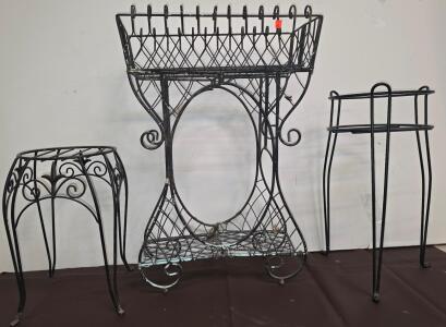 Vintage Black Metal Plant Stand Set &ndash; Ornate Scrollwork, 3 Pieces, Wrought Iron, 1950s-70s