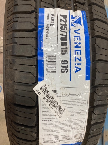 Venezia -P215/70R15 - Tire