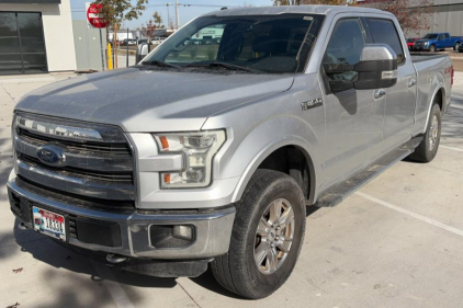2016 FORD F-150 - 4X4!
