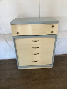 5-Drawer Dresser