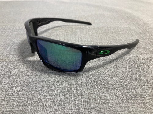 Oakley “Canteen” Sunglasses