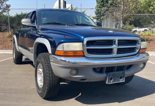 2001 Dodge Dakota Sport - 4x4!