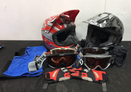 (2) Helmets And (4) Pairs of Scott Goggles