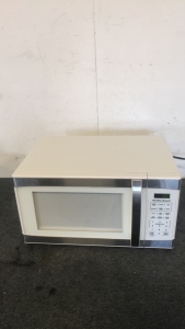 Hamilton Beach 1500W Microwave